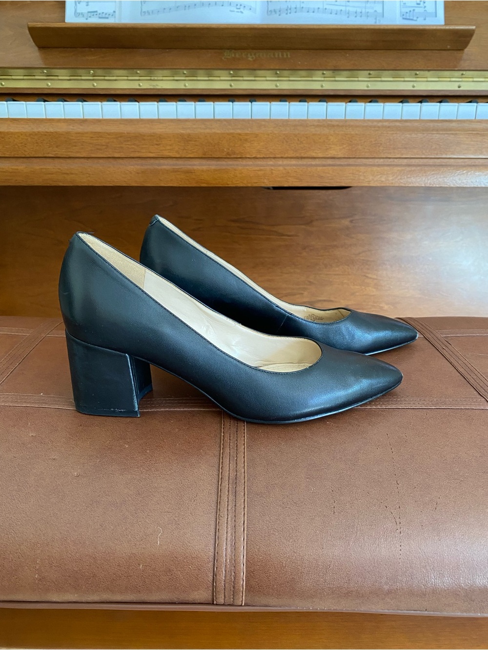 Nine West Black Leather Pumps